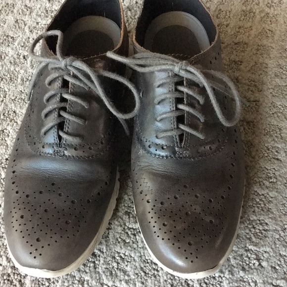 Cole Haan - Picture 3 of 8